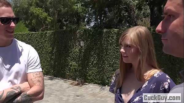 Zavallı Koca Karısının Başka Erkek İsteğini Kıramadı